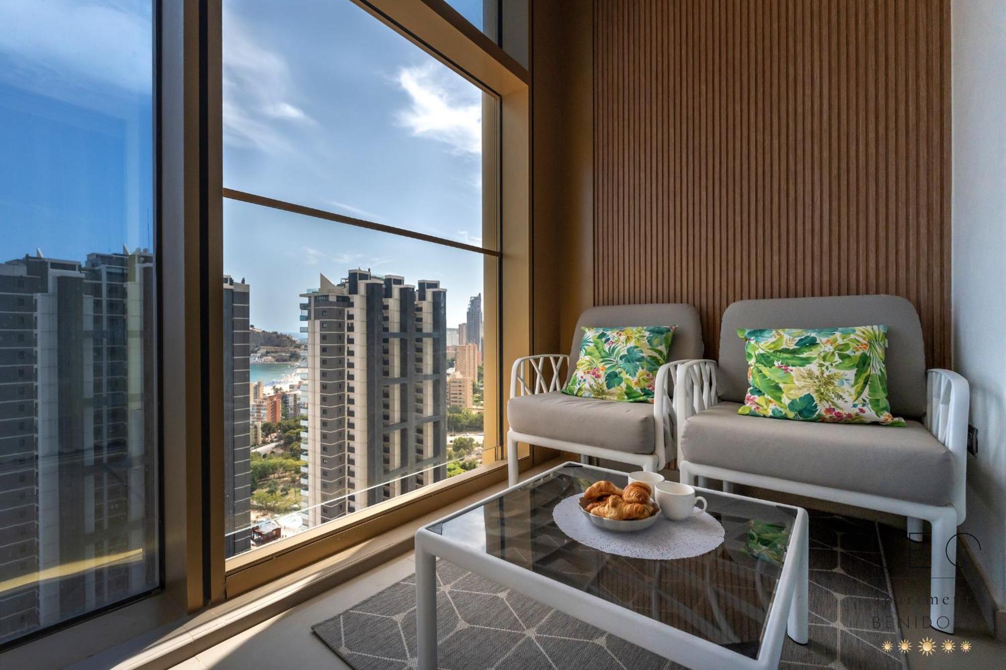 Intempo Residence By Leo Apartments ベニドルム エクステリア 写真