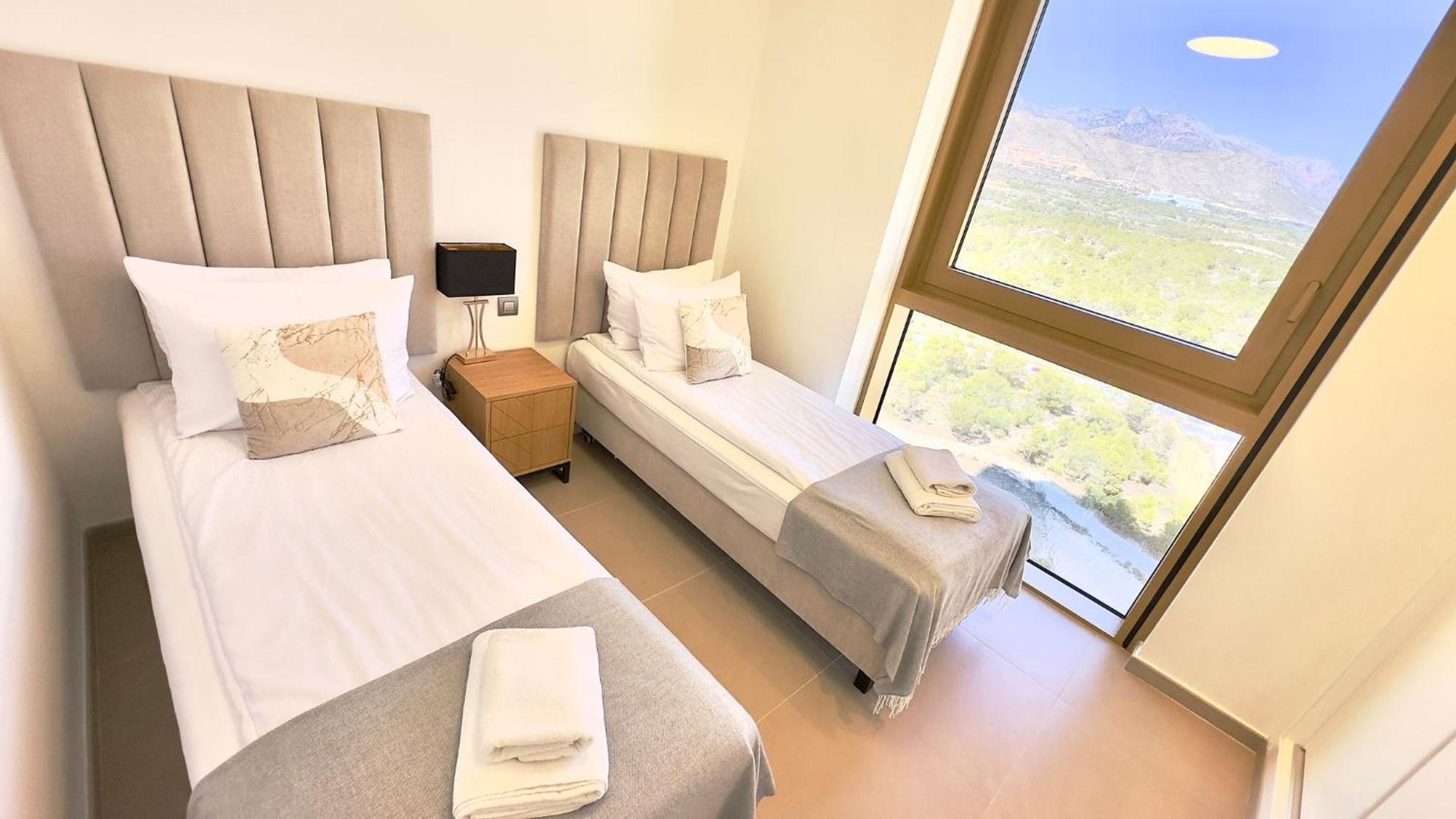 Intempo Residence By Leo Apartments ベニドルム 部屋 写真