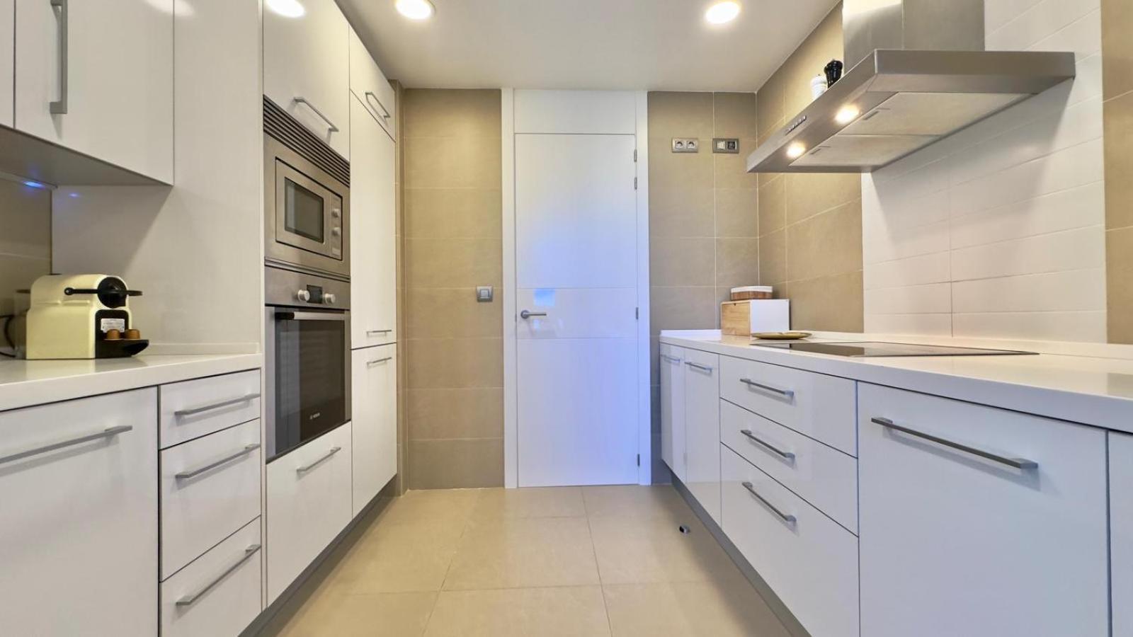 Intempo Residence By Leo Apartments ベニドルム 部屋 写真